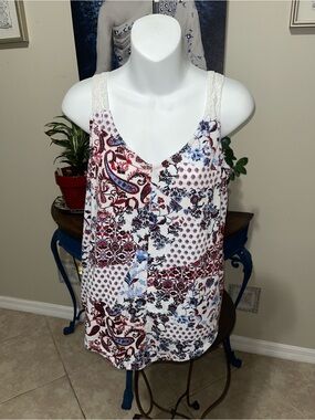 Absolutely Famous Paisley Stitched Lace Strap Tank Top - XL